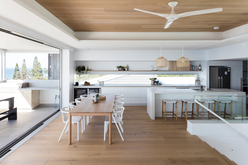 This is an example of a beach style kitchen in Sunshine Coast.
