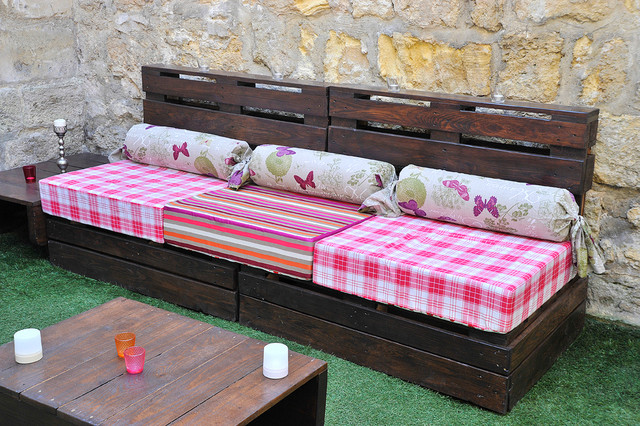 Chez Jo eclectic-deck
