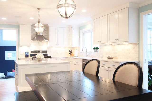 White Kitchen Cabinets To Ceiling With Tumbled Marble Backsplash