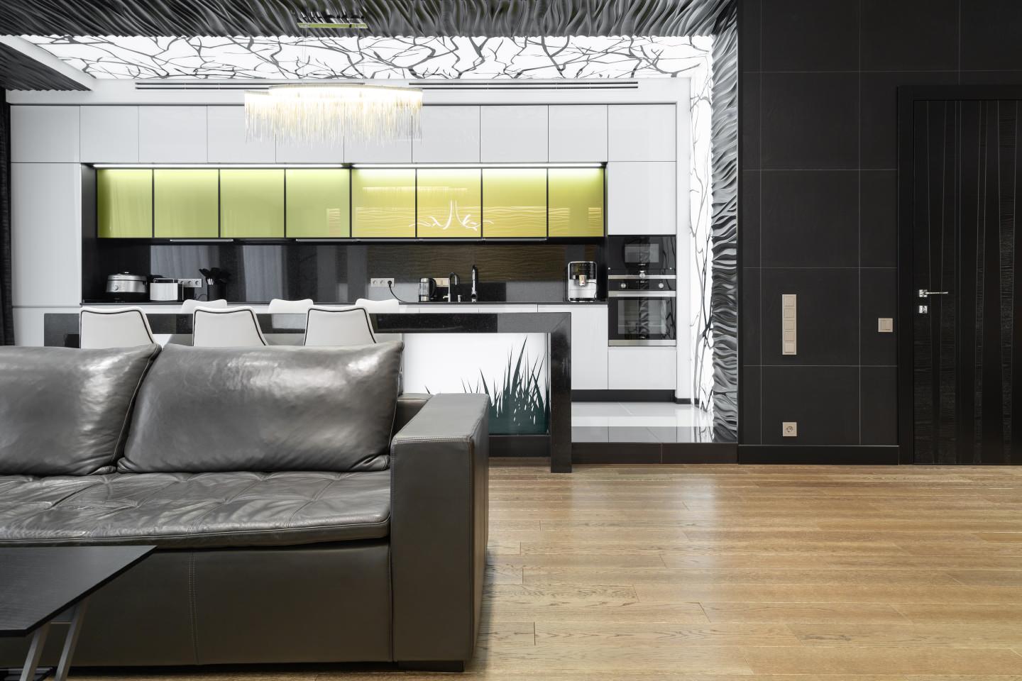 Тихвинская, 39