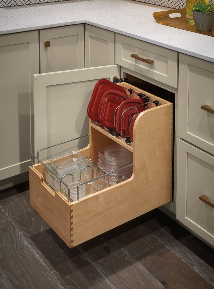Inspiration for a transitional medium tone wood floor and brown floor kitchen remodel with shaker cabinets, beige cabinets, quartz countertops, white backsplash and white countertops