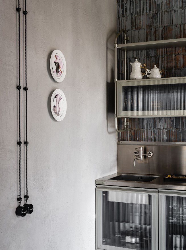 Design ideas for an eclectic kitchen in Moscow.