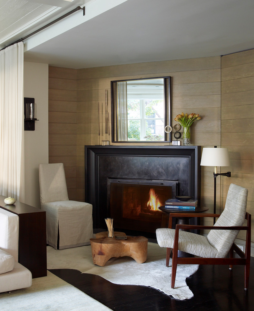 Inspiration for a living room in Nashville with a corner fireplace.