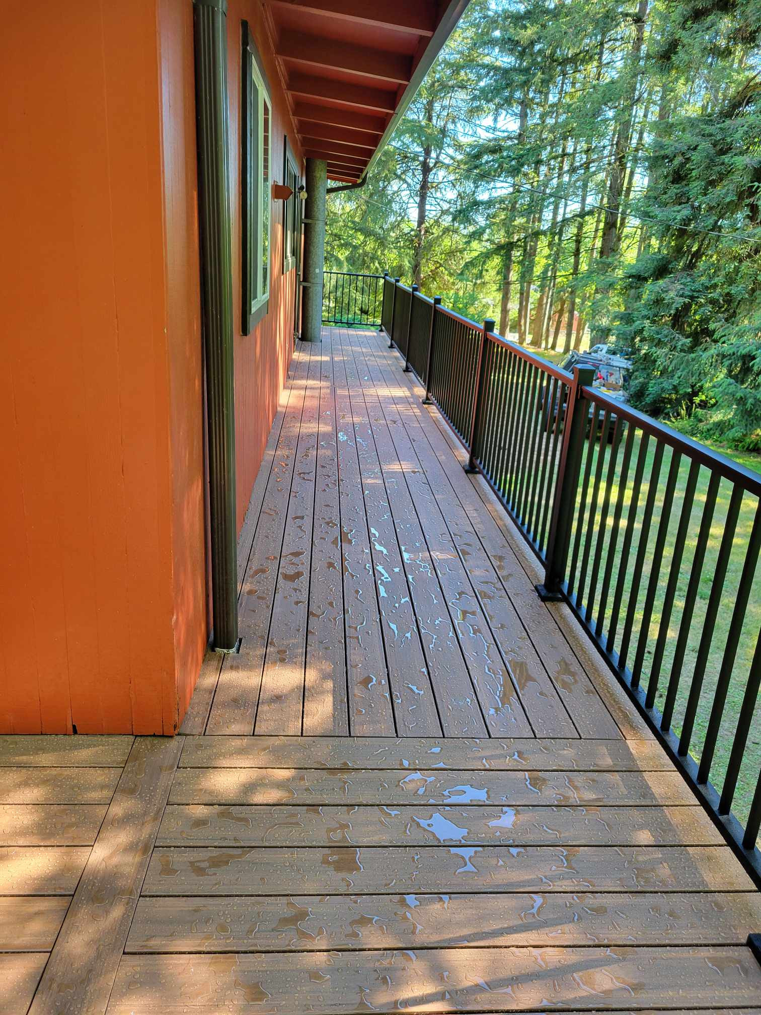 PVC decking with aluminum railing