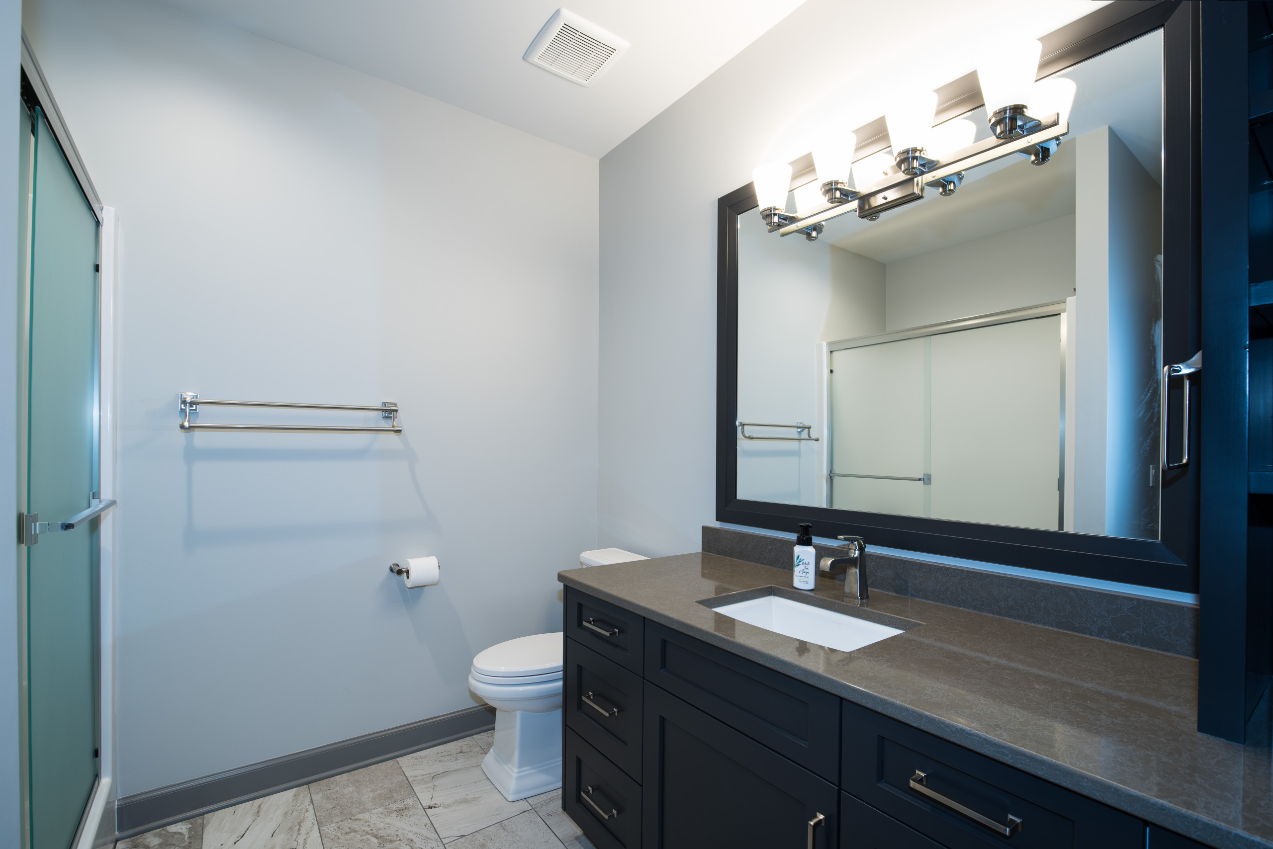 Transitional Family Style Home | Sterling Ridge Estates