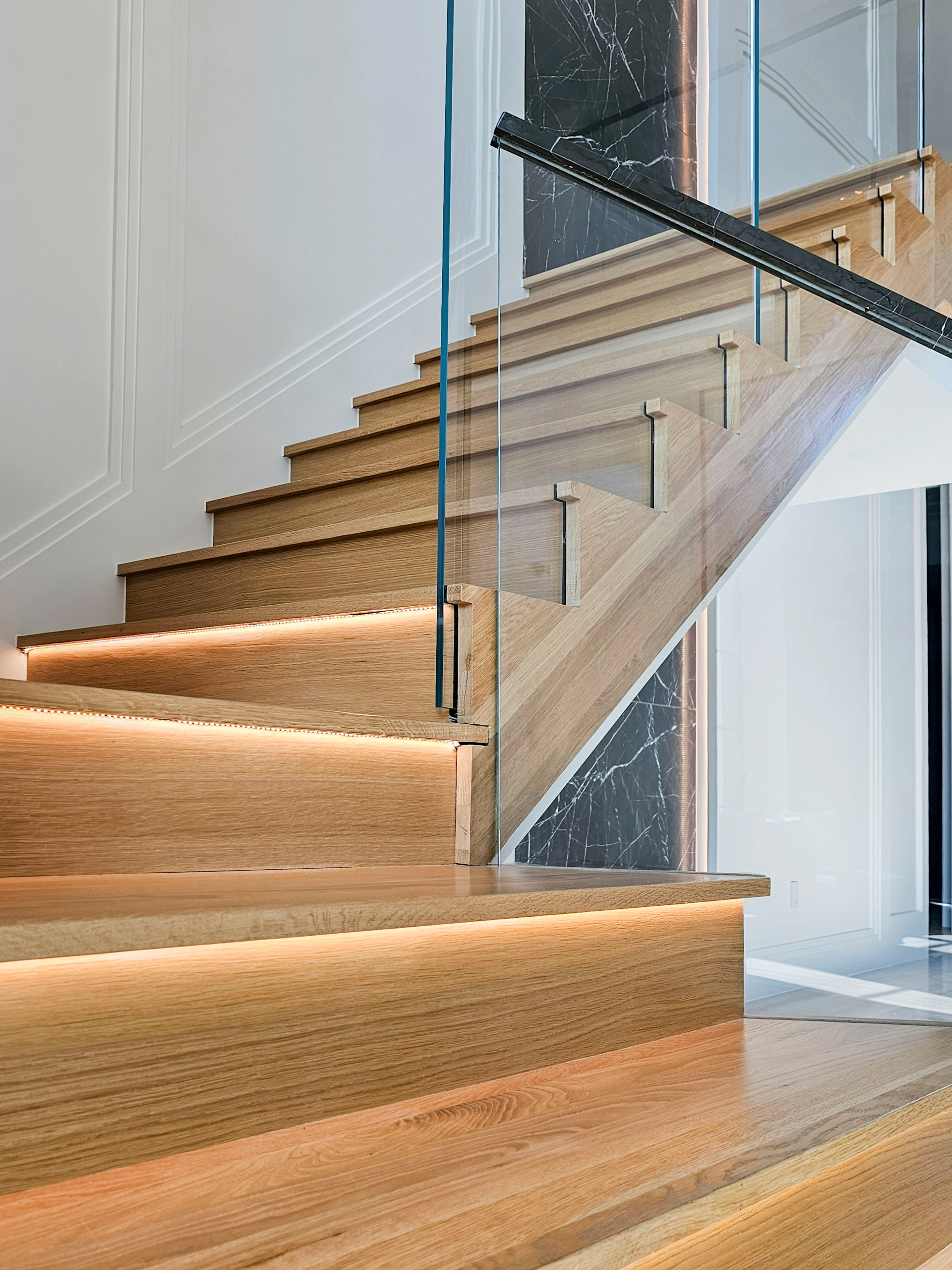 107_Sustainable Modern-Floating Staircase, Great Falls VA 22066