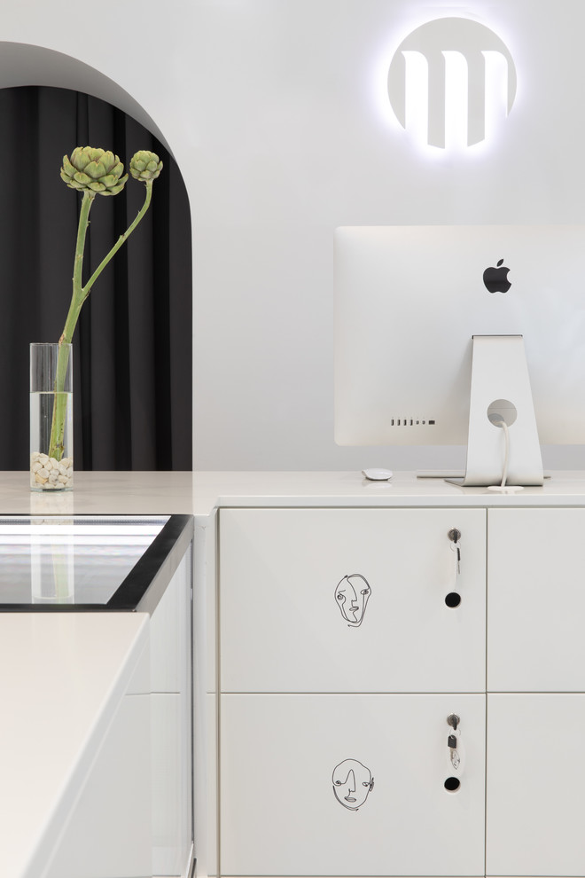 Marnie стрижки и кофе