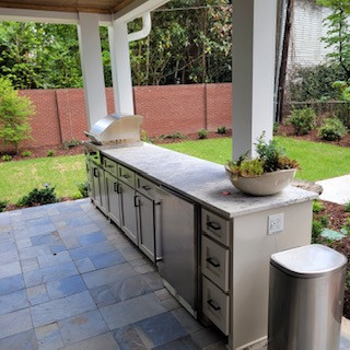EXTERIOR NEW PORCH