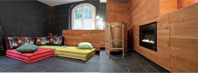 Abstellraum im Keller für eine Sauna mit Wasserzuber Abstellraum im Keller für eine Sauna mit Wasserzuber