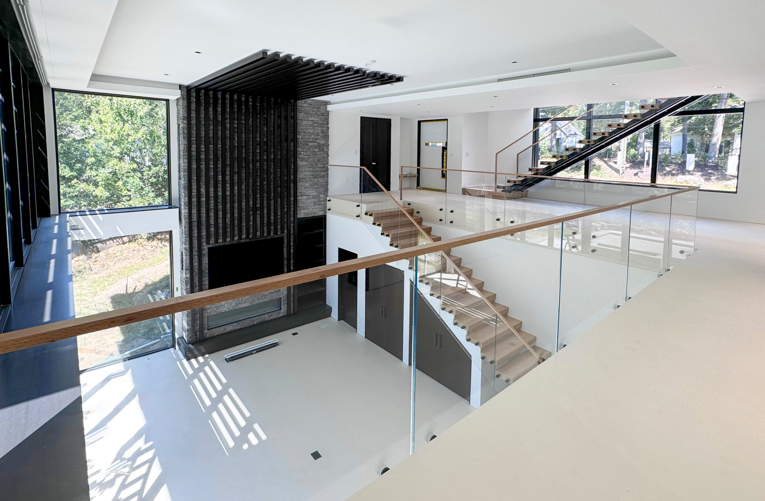 126_Visually Open and Light Contemporary Staircase, Mclean, VA 22102