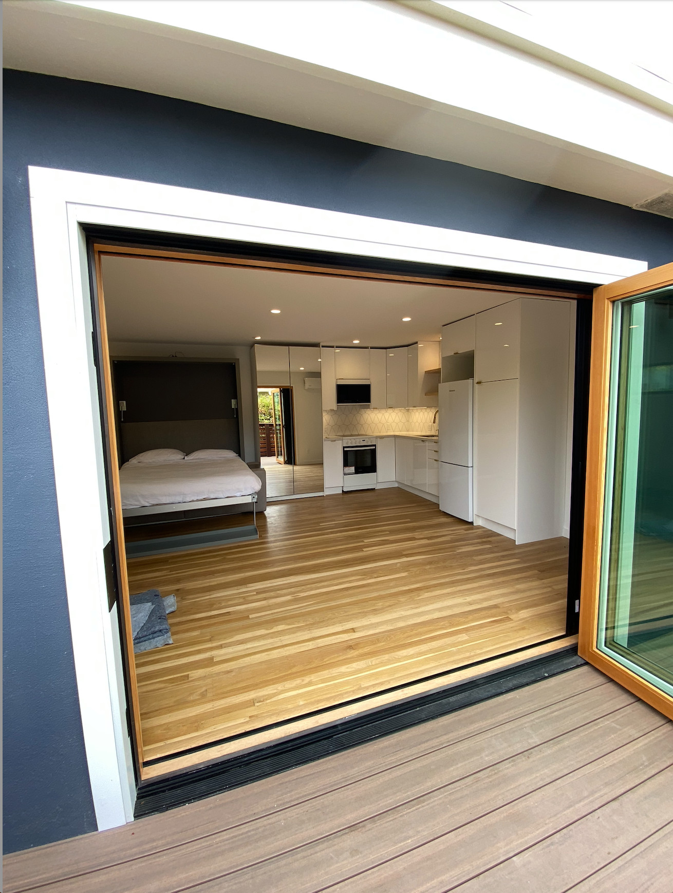 Contemporary ADU & Deck Build