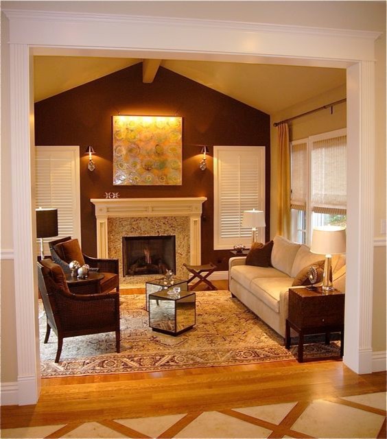 This is an example of a traditional living room in San Francisco.