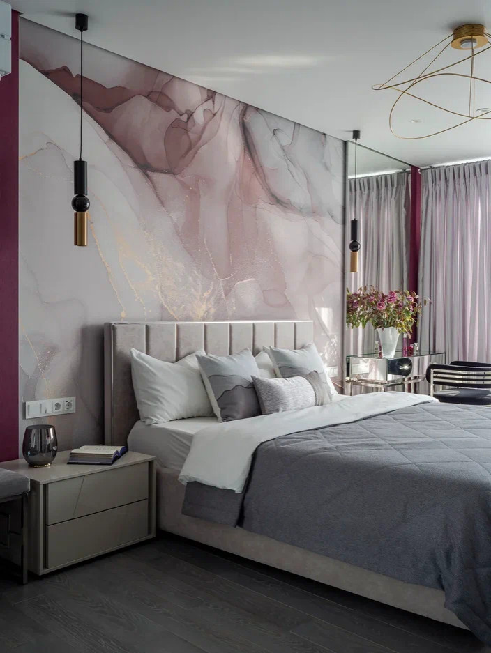 ИЗЫСКАННАЯ СДЕРЖАННОСТЬ