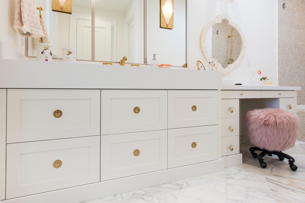 Bathroom - transitional bathroom idea in Salt Lake City