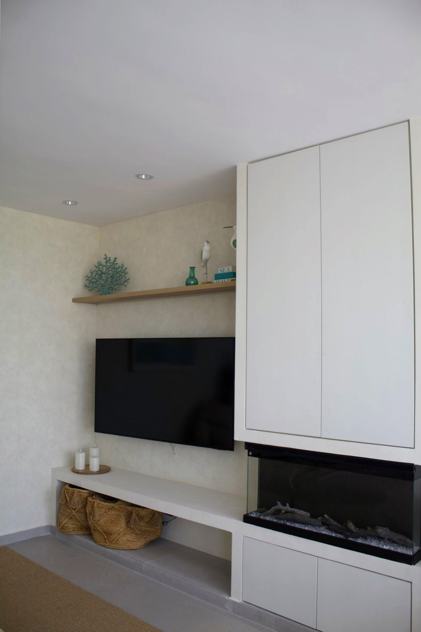 VIVIENDA MEDITERRANEA EN PRIMERA LINEA DE PLAYA