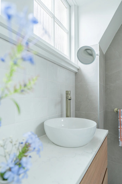 Castlecrag | Tranquil Retreat | Upstairs Bathroom modern-bathroom