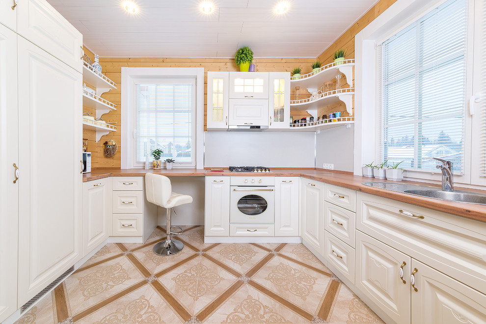 Кухня в современном классическом стиле