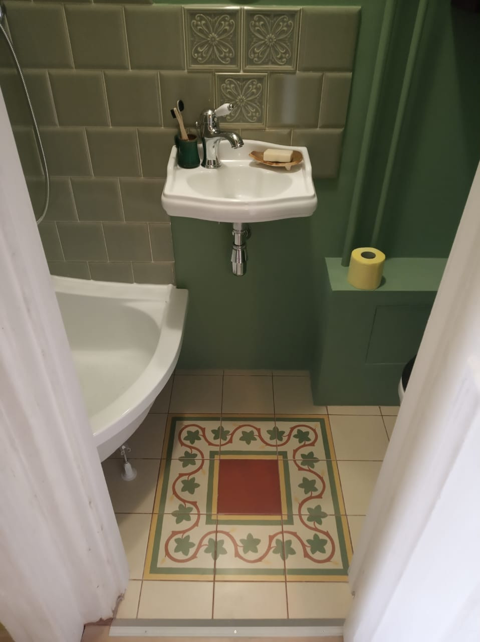 Ванная комната в стиле модерн