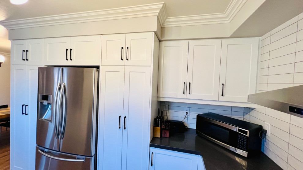 Thermofoil White MDF Kitchen - Brampton