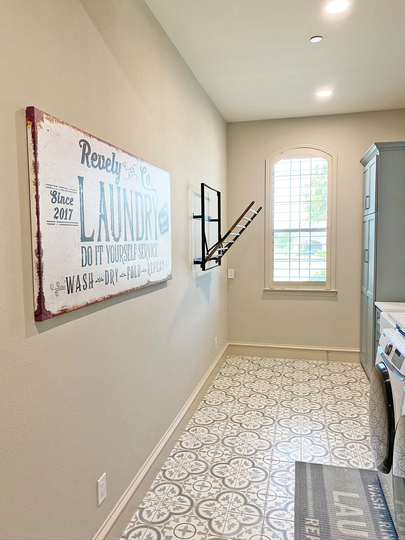Melgrave Laundry Room