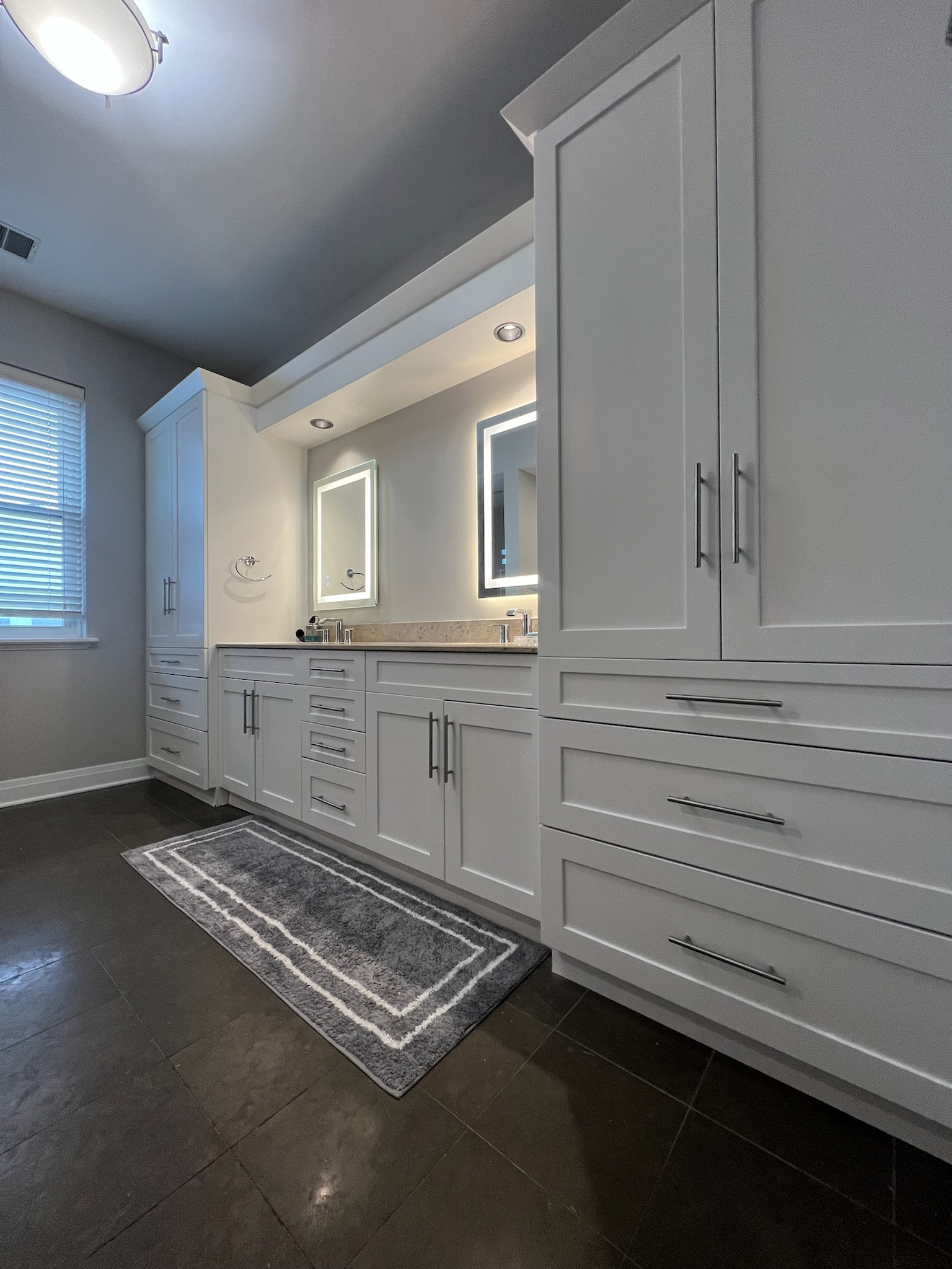 Wrigleyville Bathroom remodeling