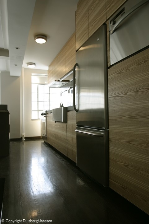Kleine Moderne Küche in New York