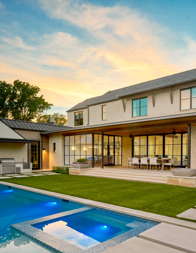 Design ideas for a transitional home design in Dallas.