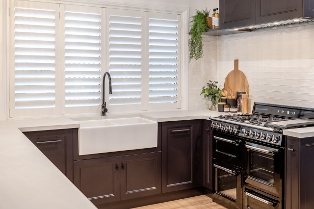 Modern Hamptons Monochrome Kitchen transitional-kitchen