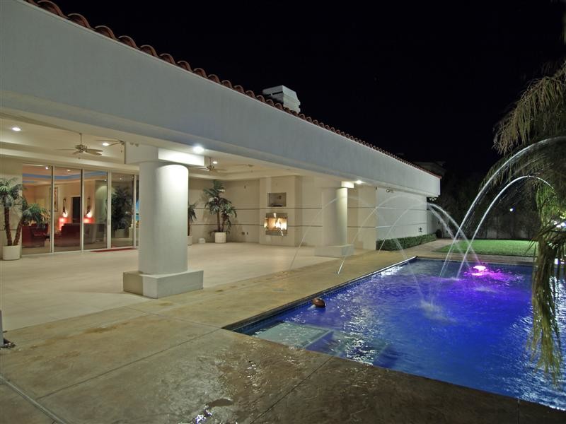 Dean Residence
