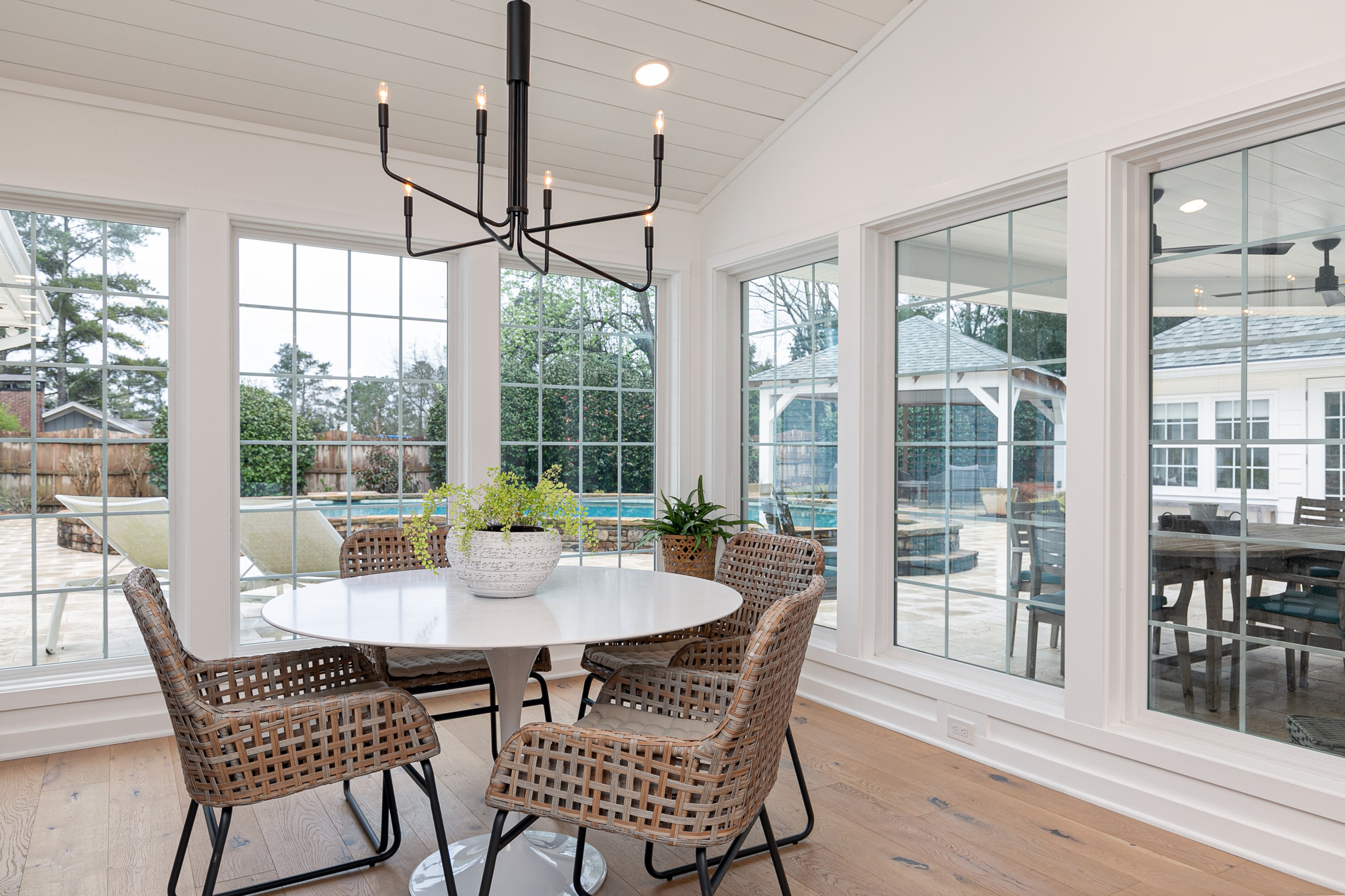 Breakfast Area with Pool View