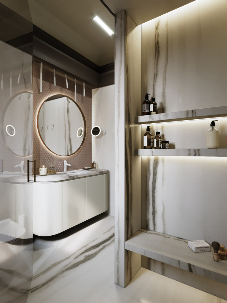 Туалетная комната с душевой