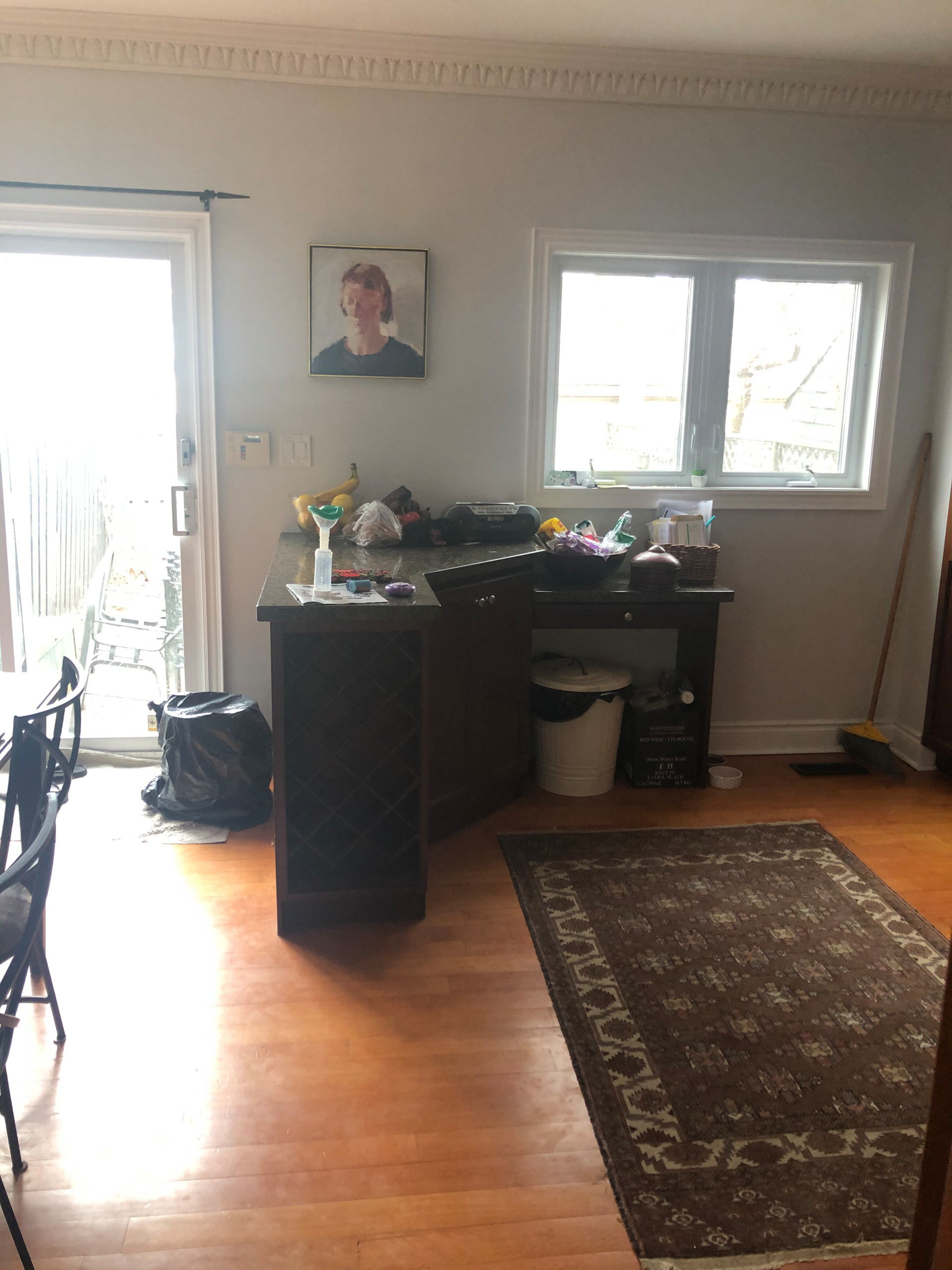 Mixed Medium Kitchen