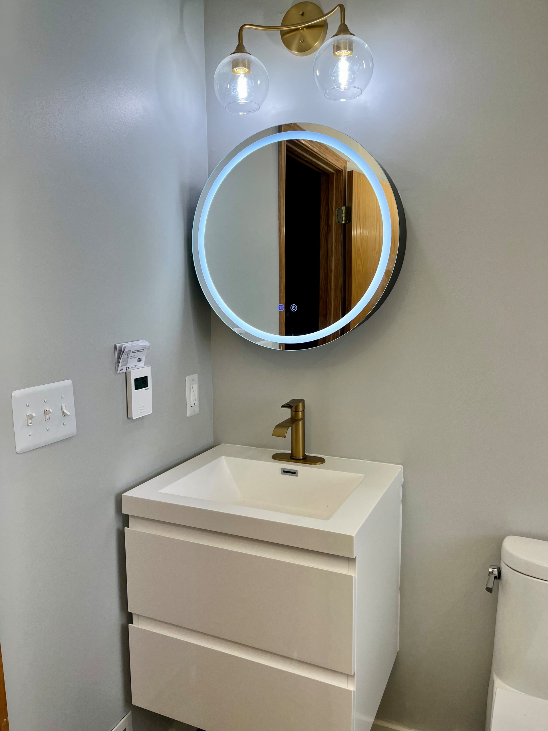 Large-format porcelain