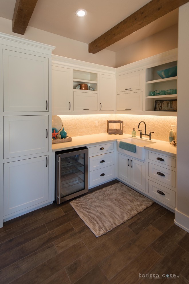 Kitchen - transitional kitchen idea