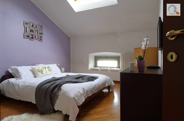 camera dopo contemporary-bedroom