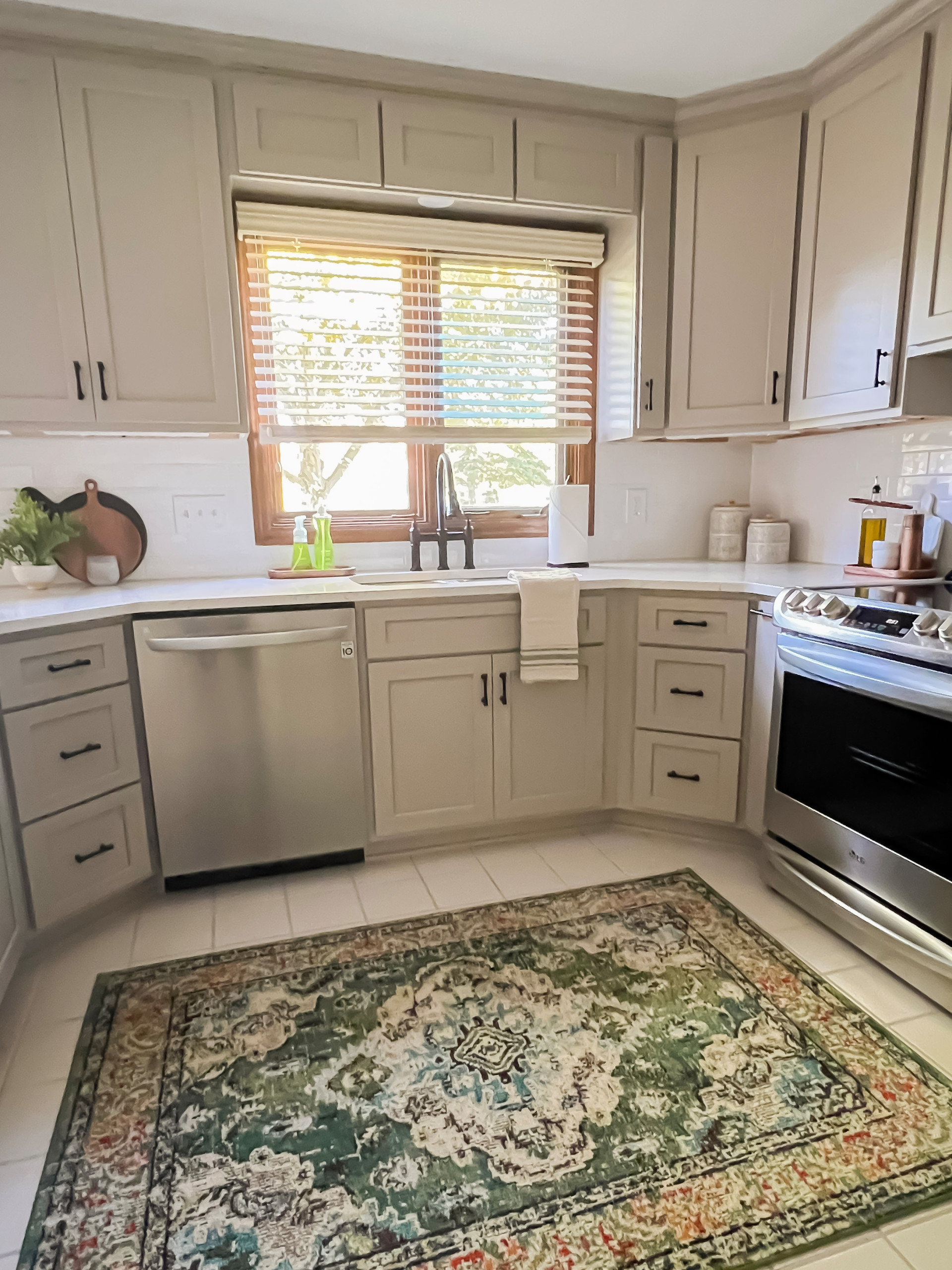 Gray Kitchen 2