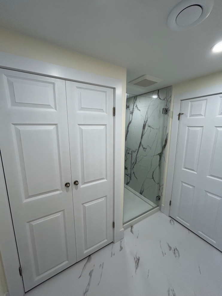 Wortley - Modern Bathroom Remodel - London, ON