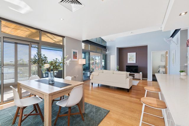 Barker contemporaneo-comedor