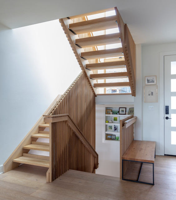Bryant Transitional escalier