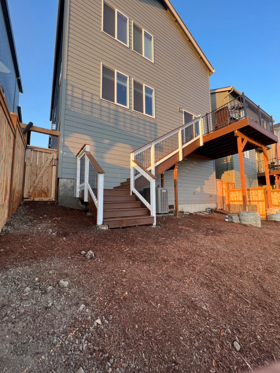Gale Creek Terrace Accented Steps