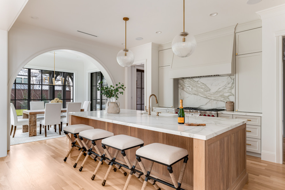 Inspiration for a transitional kitchen remodel in Dallas