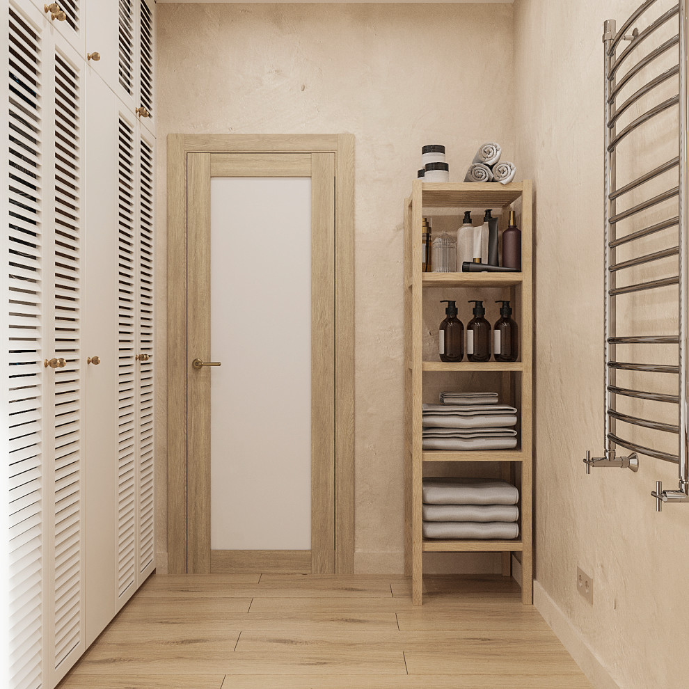 Четырех-комнатная квартира в светлых тонах.