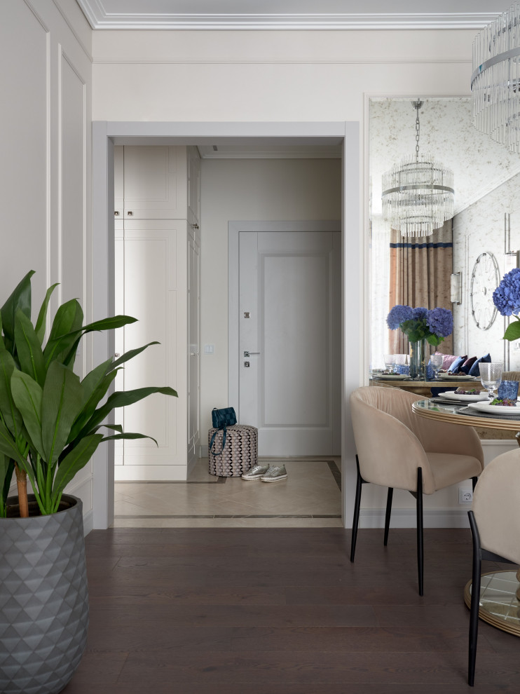 Евротрёшка в стиле неоклассика 77 м2