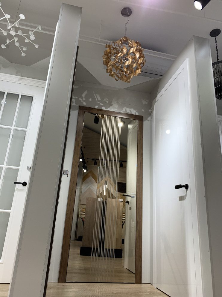 Салон дверей FELLINI