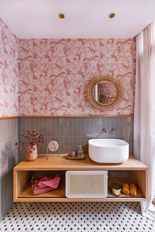 Small Bathroom Backsplash with an Eclectic Context Small Bathroom Backsplash with an Eclectic Context
