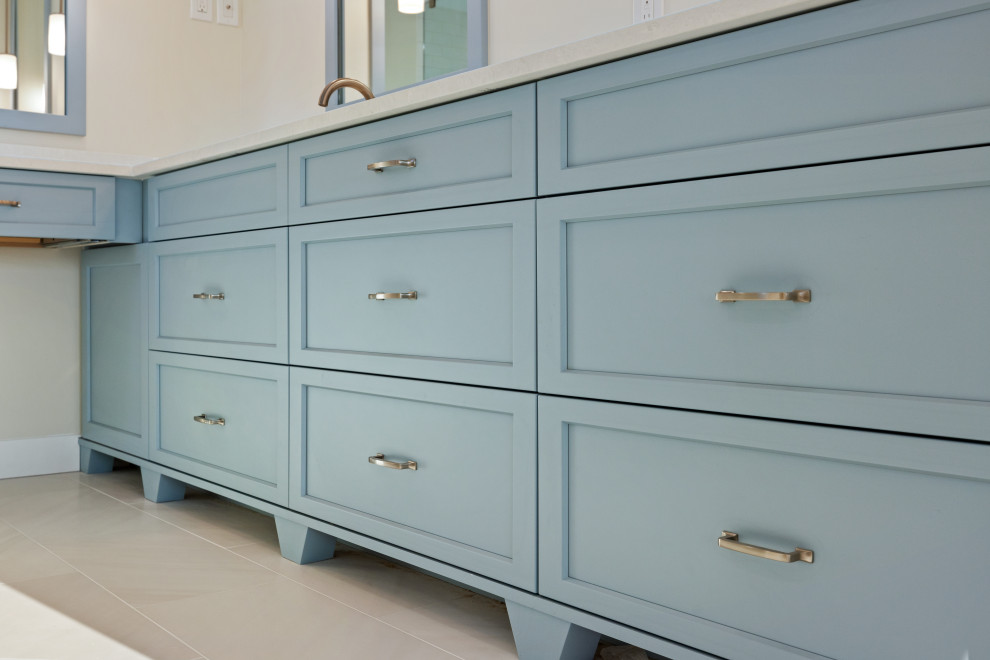 The Gulf Shores Residence - Beachfront Modern Living