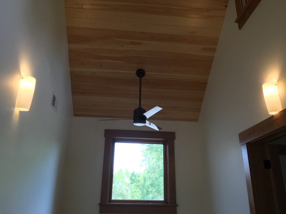 Inspiration for a transitional u-shaped home design remodel in Denver