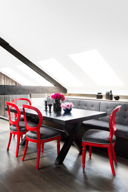 Middle Park Warehouse Dining Room industriell-matplats