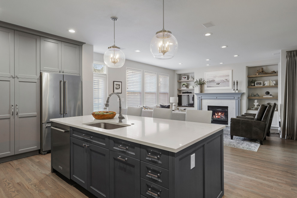 Transitional kitchen photo in Denver