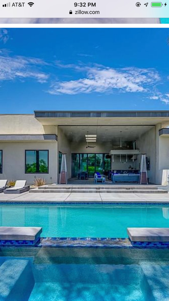 Contemporary Bermuda Dunes